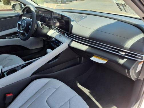 2025 Hyundai ELANTRA HEV Limited