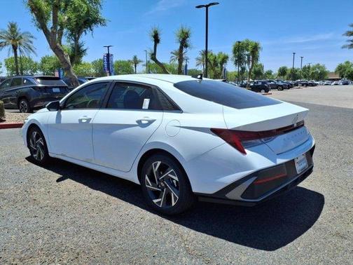 2025 Hyundai ELANTRA HEV Limited