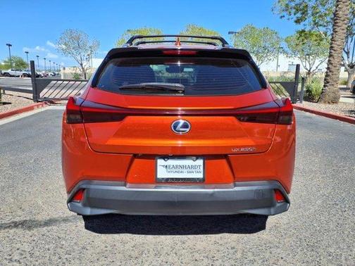 2020 Lexus UX 250h Base