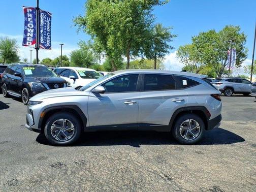 Shimmering Silver 2026 Hyundai TUCSON Hybrid Blue SE