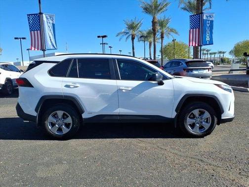 2024 Toyota RAV4 Hybrid LE