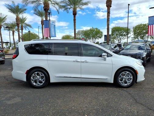 2021 Chrysler Pacifica Hybrid Limited