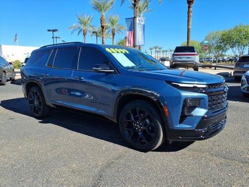 2024 Chevrolet Traverse RS