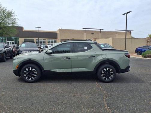 2025 Hyundai SANTA CRUZ SEL Activity