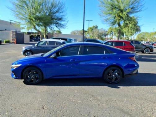 2026 Hyundai ELANTRA SEL