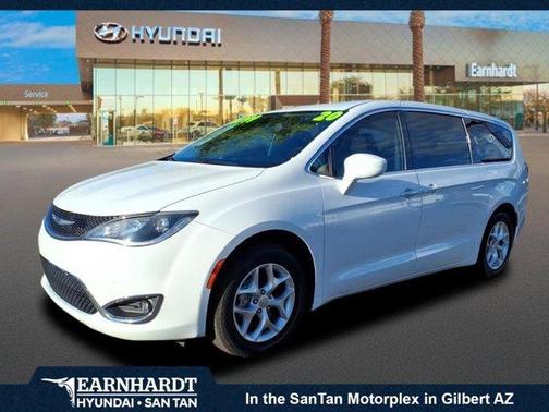 2020 Chrysler Pacifica Touring