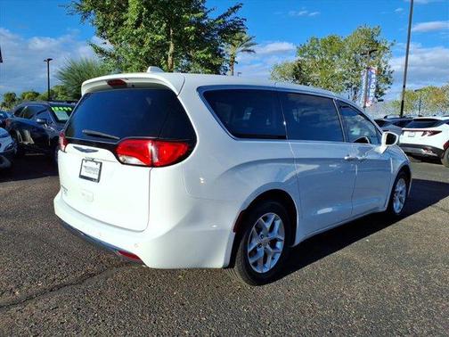 2020 Chrysler Pacifica Touring