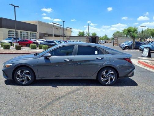 2025 Hyundai ELANTRA HEV Limited