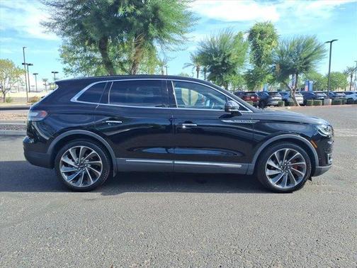 2020 Lincoln Nautilus Reserve
