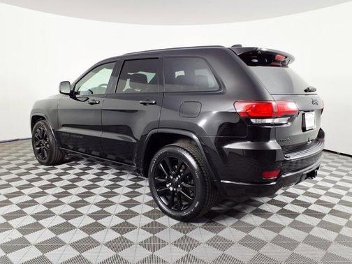Diamond Black 2020 Jeep Grand Cherokee Altitude