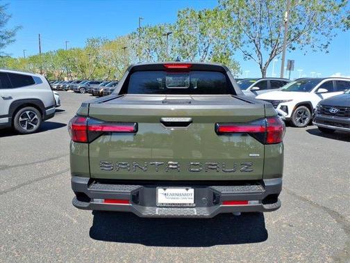 2025 Hyundai SANTA CRUZ SEL Activity