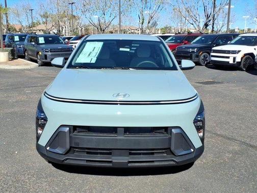 2026 Hyundai KONA SE