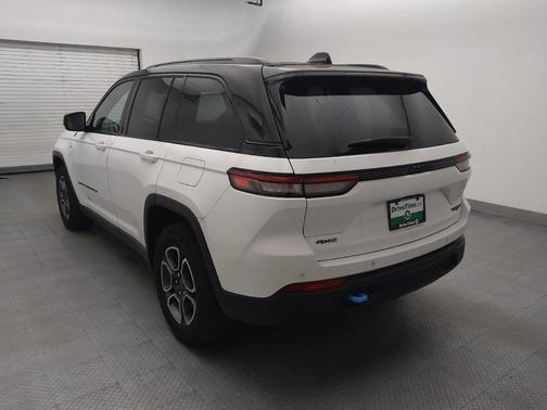 Bright White Clearcoat 2022 Jeep Grand Cherokee 4xe Trailhawk