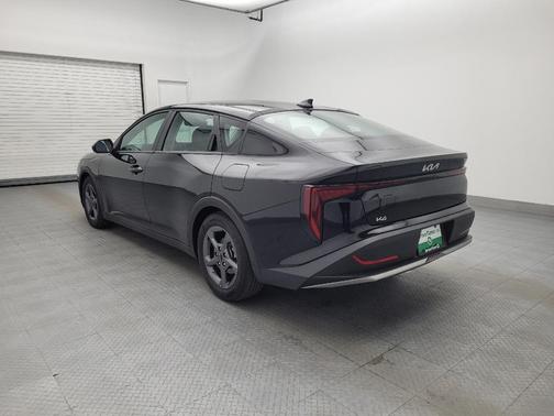 Aurora Black Pearl 2025 Kia K4 LXS