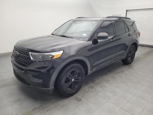 Agate Black Metallic 2020 Ford Explorer XLT