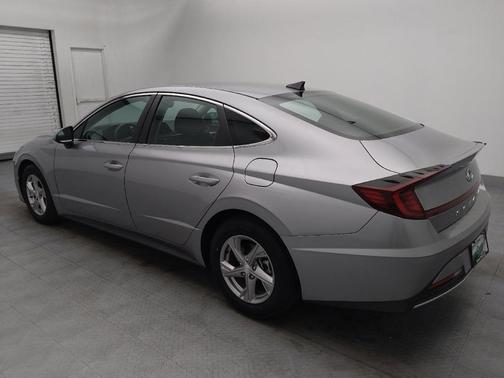 2021 Hyundai SONATA SE
