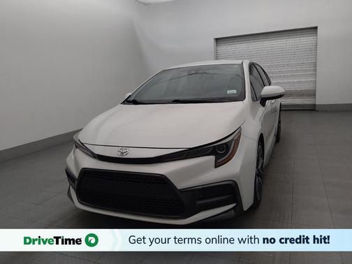 Blizzard Pearl 2021 Toyota Corolla SE