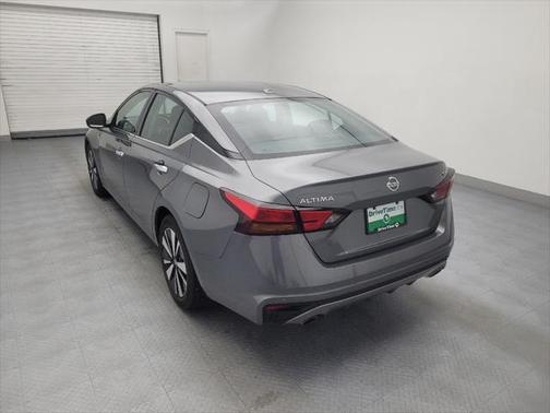 2020 Nissan Altima 2.5 SV