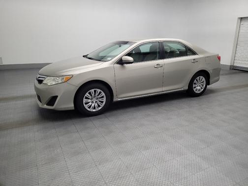 2014 Toyota Camry LE
