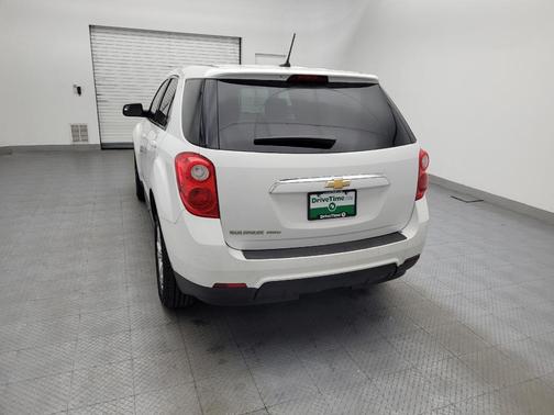 Summit White 2015 Chevrolet Equinox LS