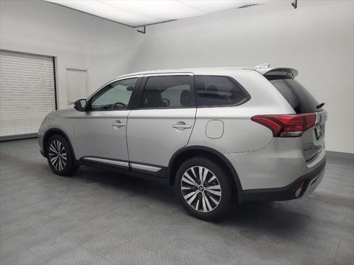 2019 Mitsubishi Outlander SE