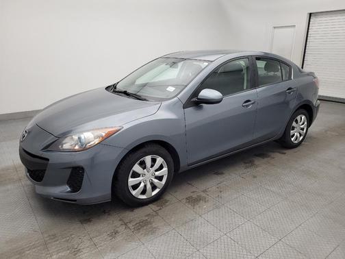 2013 Mazda Mazda3 i Sport
