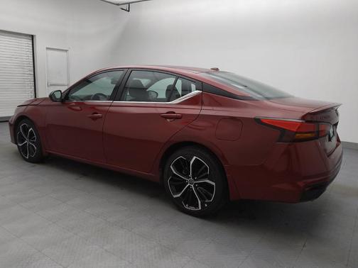 2023 Nissan Altima SR FWD