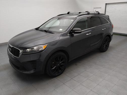 Gravity Grey 2019 Kia Sorento S