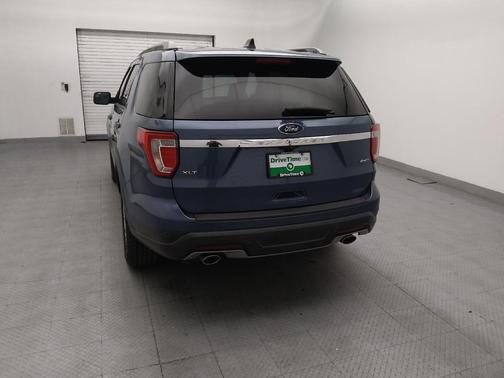 Blue Metallic 2018 Ford Explorer XLT