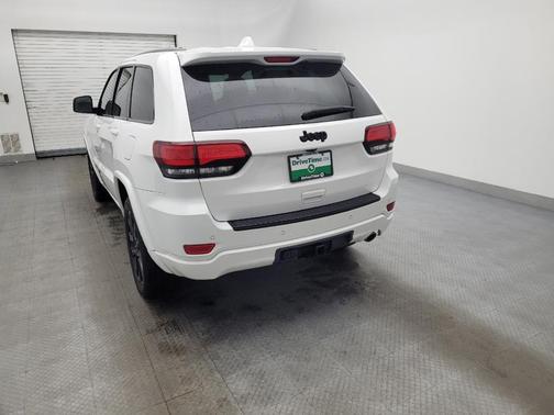 2017 Jeep Grand Cherokee Altitude