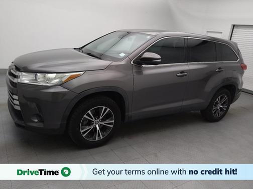 2019 Toyota Highlander LE I4