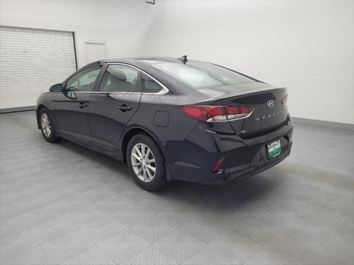 2018 Hyundai SONATA SE