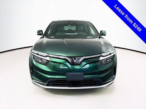 2024 VinFast VF 8 Plus