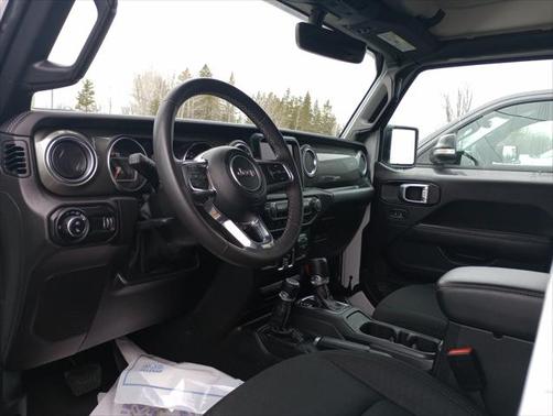 2023 Jeep Gladiator Overland 4x4