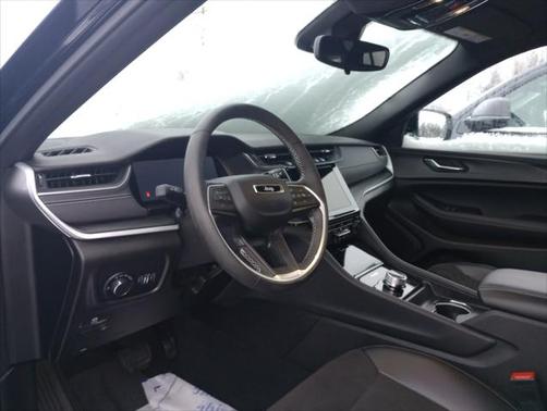 2024 Jeep Grand Cherokee L Altitude X 4x4