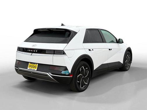 2024 Hyundai IONIQ 5 SE