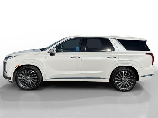 Hyper White 2023 Hyundai PALISADE Calligraphy