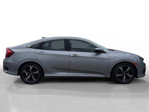 2017 Honda Civic Touring
