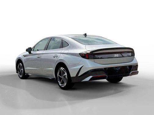 2026 Hyundai SONATA SEL