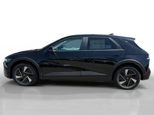 2025 Hyundai IONIQ 5 SE