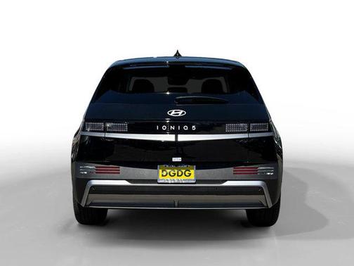 2025 Hyundai IONIQ 5 SE