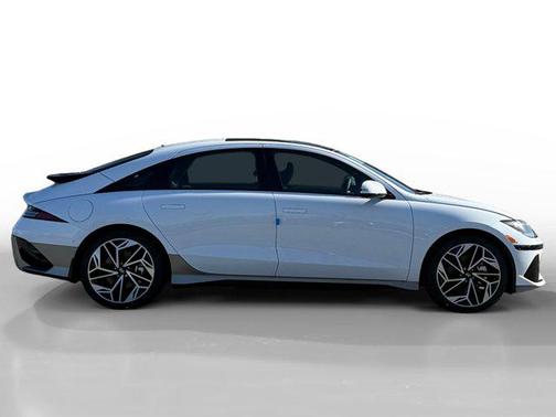 2025 Hyundai IONIQ 6 Limited