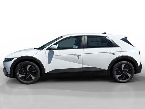 2025 Hyundai IONIQ 5 SE