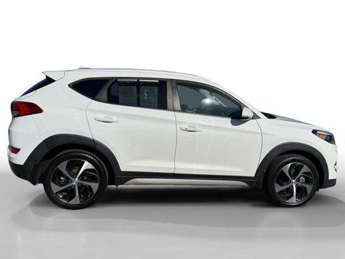 2018 Hyundai TUCSON Sport
