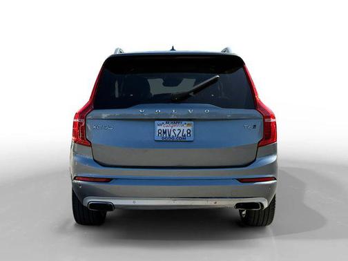 2019 Volvo XC90 T6 Momentum