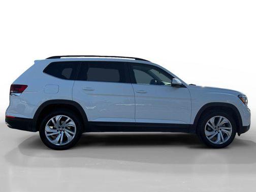 2022 Volkswagen Atlas 3.6L SE w/Technology