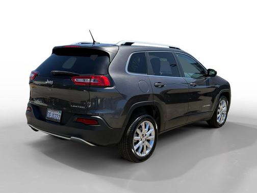 Granite Crystal Metallic Clearcoat 2014 Jeep Cherokee Limited