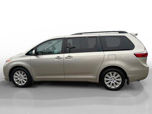 2017 Toyota Sienna Limited Premium