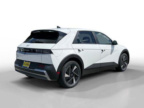 2025 Hyundai IONIQ 5 SE