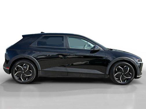 Abyss Black 2024 Hyundai IONIQ 5 SEL